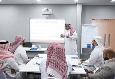 "التنمية السياسية" يختتم ورشة عمل حول التكنولوجيا والابتكار في تحسين العمل البرلماني