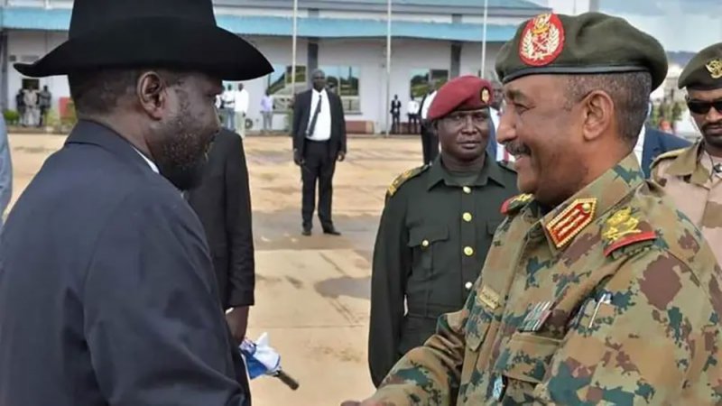 البرهان إلى جوبا لحضور قمة ثلاثية حول تداعيات الحرب بالسودان