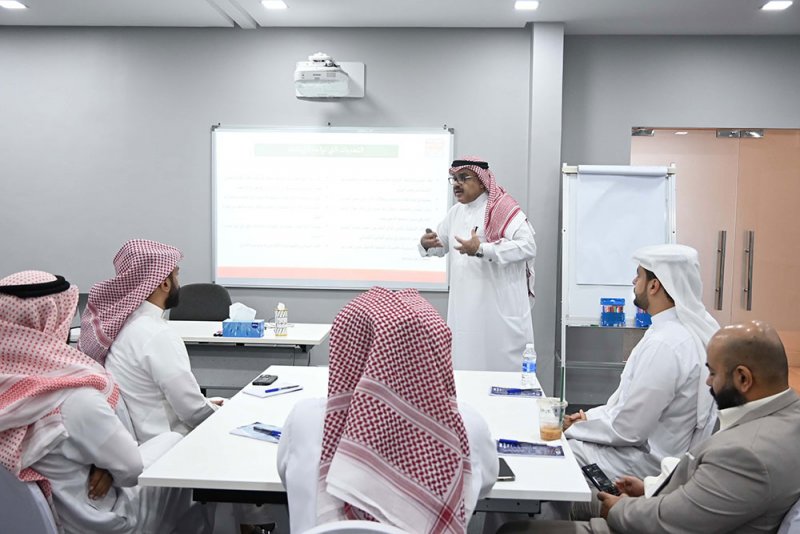 "التنمية السياسية" يختتم ورشة عمل حول التكنولوجيا والابتكار في تحسين العمل البرلماني