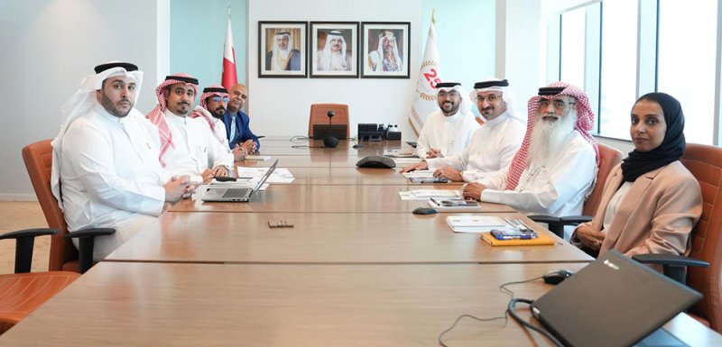 وزير الصناعة والتجارة يجتمع بمدير عام مكتب الأمانة الفنية لمكافحة الممارسات الضارة في التجارة الدولية