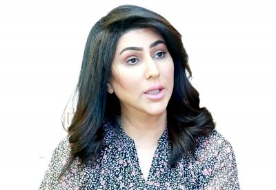 وقفت مع فنانات وأوصلتهن إلى النجومية ثم نسينني