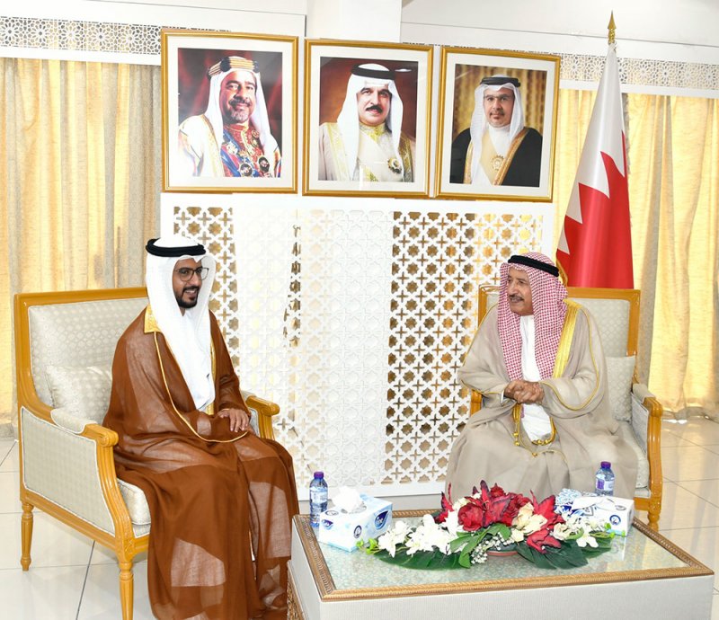 محافظ المحرق يستقبل سفير دولة الإمارات العربية المتحدة لدى مملكة البحرين