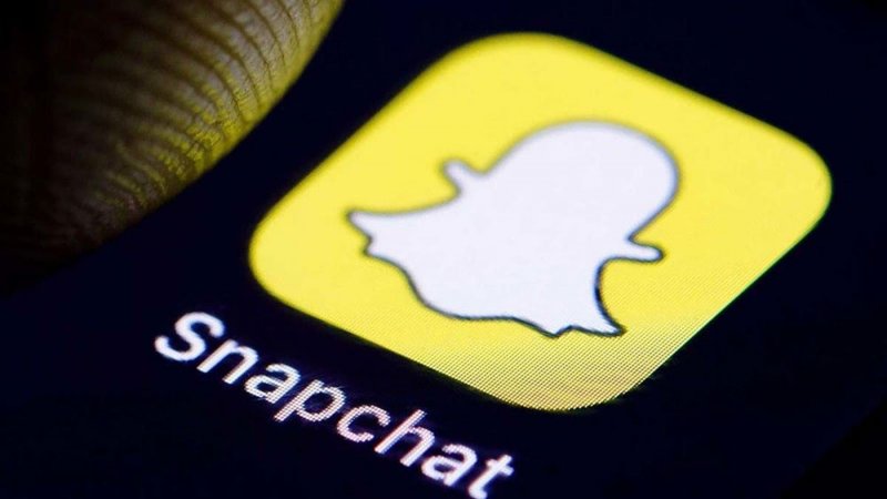 "سنابتشات" تعمل على تعزيز صورتها كمنصة "مختلفة" و"إيجابية"
