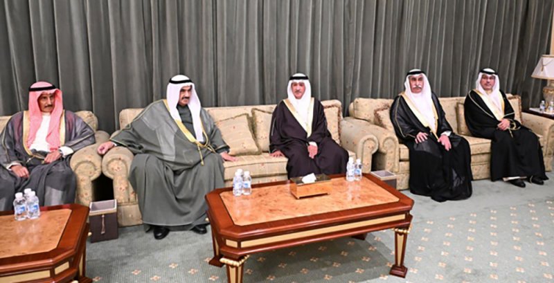 مبعوث جلالة الملك المعظم يقدم التعازي إلى سمو ولي العهد الكويتي بوفاة سمو الشيخ جابر مبارك الحمد المبارك الصباح