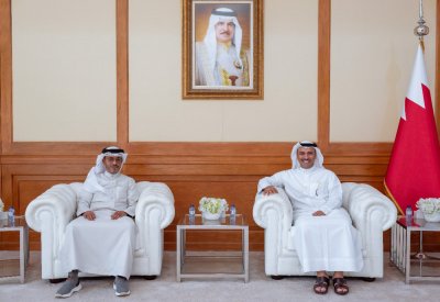 وزير الإعلام يستقبل العضو المنتدب لشركة "إيجل هيلز ديار" ويشيد بالتعاون المثمر بين الجانبين