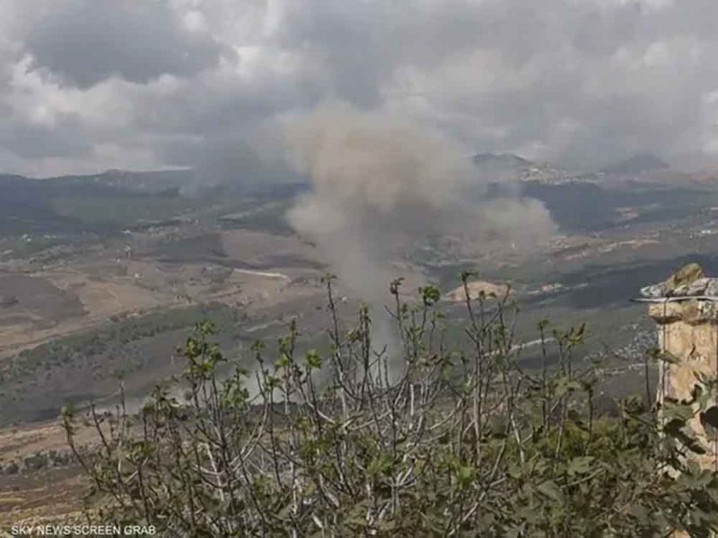 جبهة لبنان تشتعل.. ضربات إسرائيلية جديدة على مواقع حزب الله