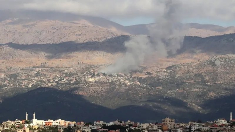 100 غارة إسرائيلية تستهدف جنوب لبنان والبقاع الغربي