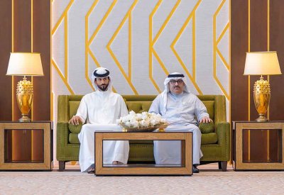 ناصر بن حمد: الشباب البحريني عنصر أغلى من البترول والمعادن الثمينة