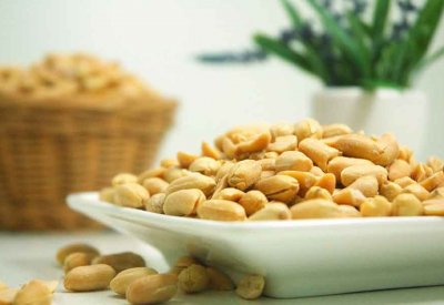 الفول السوداني.. كنز من الفوائد الصحية