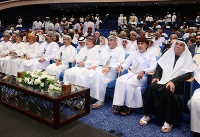 انطلاق مهرجان المسرح العُماني الثامن