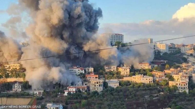 بالفيديو: لقطات تجسد الغارات الإسرائيلية المكثفة على لبنان
