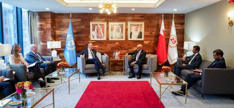 وزير الخارجية يجتمع مع وزير خارجية جمهورية اليونان 