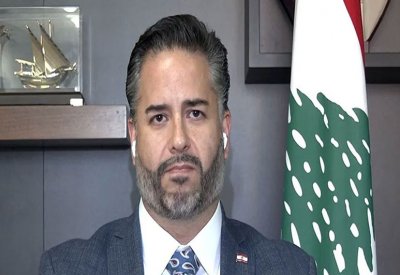 وزير الاقتصاد اللبناني: استمرار الحرب يدفع لبنان نحو المجهول