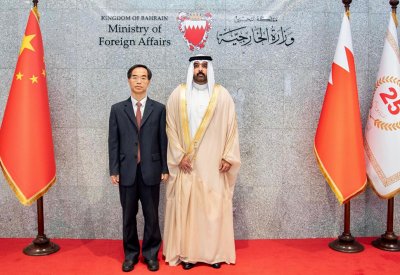 وكيل الخارجية للشؤون القنصلية والإدارية يستقبل نائب وزير دائرة العلاقات الخارجية للجنة المركزية للحزب الحاكم في جمهورية الصين