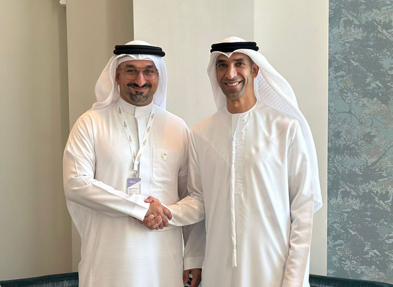 وزير الصناعة يشارك في الدورة العاشرة للمؤتمر الدولي السنوي للمنظمة العالمية للمناطق الحرة المقامة في دبي