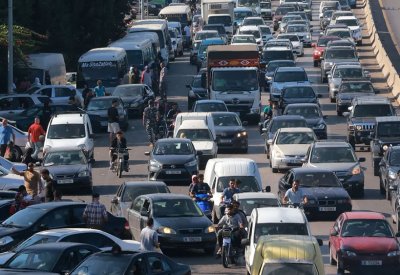 عبور أكثر من 22 ألف شخص الحدود من لبنان إلى سوريا