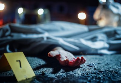 جريمة قتل بشعة في الكويت شاب يقتل جدته