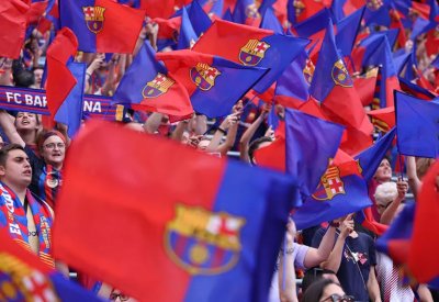 "أبطال أوروبا".. منع جمهور برشلونة من حضور مباراة خارج أرضه