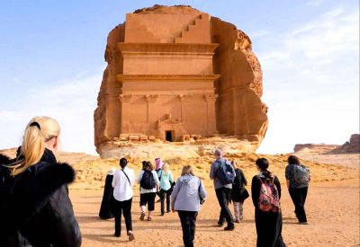 السعودية تتصدر دول العشرين في نمو عدد السياح الدوليين