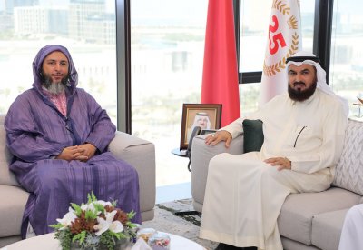 رئيس مجلس الأوقاف السنية يستقبل فضيلة الشيخ الدكتور سعيد بن محمد الكملي من المملكة المغربية الشقيقة
