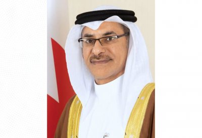 الحرص على مواصلة تسخير كافة سبل الدعم والرعاية لكبار السن تقديرا لدورهم المحوري في نهضة الوطن