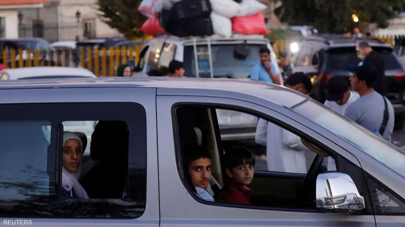 تدفق مستمر.. 100 ألف شخص فروا من لبنان تجاه سوريا