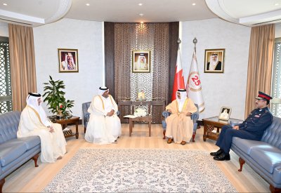 وزير الداخلية يستقبل سفير دولة قطر الشقيقة لدى البحرين بمناسبة تعيينه