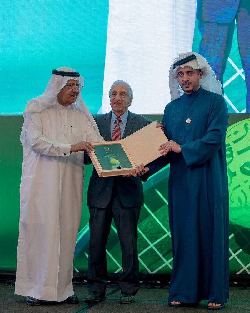 رئيس نادي البحرين للتنس يثمن الرعاية السامية من جلالة الملك المعظم في حفل ذكرى مرور 50 عاما على تأسيس النادي