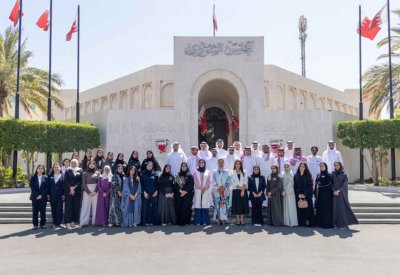 الفاضل: الشباب البحريني رهان المملكة الناجح لمستقبل حضاري يزخر بالعمل والمثابرة والانجاز
