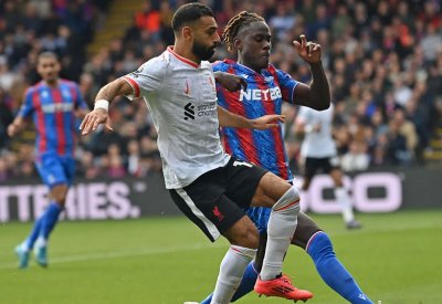 ليفربول يتخطى كريستال بالاس.. ويؤمن الصدارة