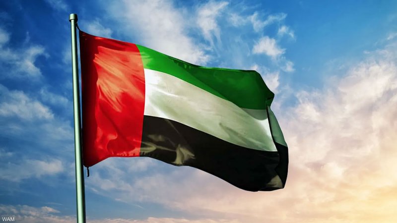 "الإمارات معك يا لبنان".. وسم يتصدر إكس