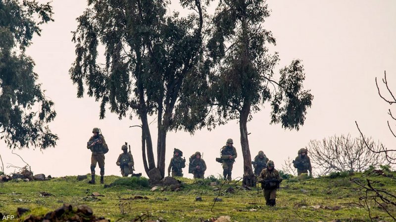 الجيش الإسرائيلي يعلن العثور على مخازن أسلحة داخل منازل جنوبي لبنان