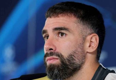 بعد الإصابة الخطيرة.. ريال مدريد يفاجئ كارفاخال بقرار جديد