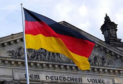 الحكومة الألمانية تتوقع انكماش الاقتصاد 0.2% هذا العام