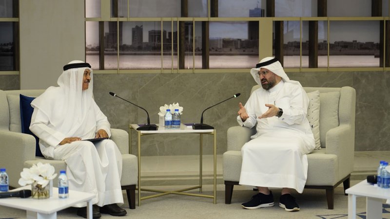 النائب الأول لرئيس "الغرفة": أهمية تطوير مشاريع مشتركة مع "أمانة العاصمة" بما يخدم الاقتصاد الوطني
