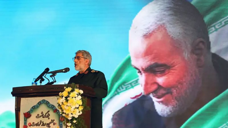 رسالة من قاآني تزيد الطين بلة.. اعتذر عن عدم حضور مؤتمر بطهران