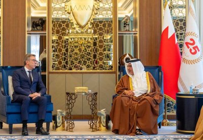 سمو ولي العهد رئيس مجلس الوزراء: العلاقات بين البحرين وفرنسا تشهد تطوراً على كافة الأصعدة