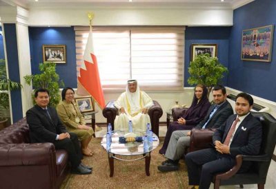 محافظ الشمالية يستقبل سفيرة الفلبين لدى المملكة