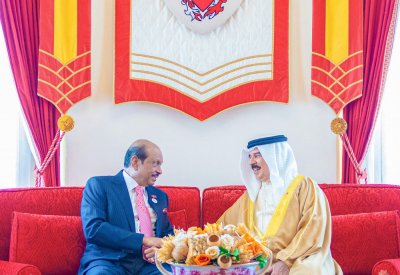 جلالة الملك المعظم يستقبل رئيس مجلس إدارة مجموعة اللولو
