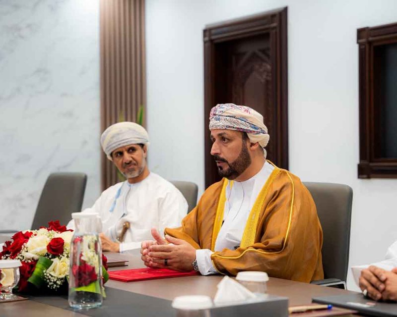 أمين عام" المناقصات" يبحث مع نظيره العماني في مسقط أوجه الشراكة والتعاون