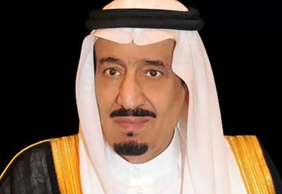 خادم الحرمين الشريفين يستكمل الفحوصات الطبية إثر الالتهاب الذي حصل في الرئة ويتماثل للشفاء