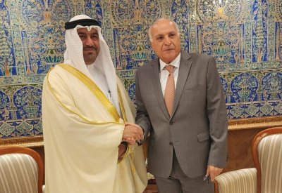 وزير الشؤون الخارجية والجالية الوطنية بالخارج بالجزائر يستقبل سفير البحرين في الجزائر
