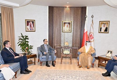 وزير الداخلية يستقبل السفير الأمريكي ويبحث معه تطوير العمل المشترك