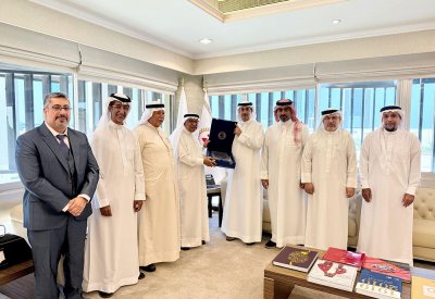 وزير "العدل" يشيد بدور مجلس إدارة الأوقاف الجعفرية في خدمة دور العبادة وصيانتها