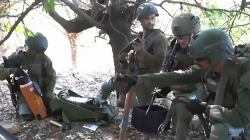 إسرائيل تزعم: دمرنا بنية تحتية لحزب الله وهذا الدليل