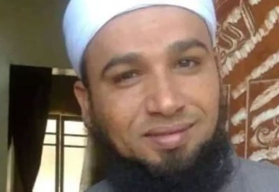 إمام يلفظ أنفاسه لحظة الأذان.. وآخر كلماته "الحياة قصيرة"