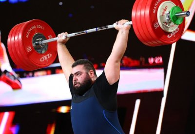 اللجنة المنظمة تعتمد شعار بطولة العالم لرفع الأثقال 2024