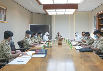 القائد العام لقوة دفاع البحرين يجتمع مع عدد من كبار ضباط قوة دفاع البحرين‎‎