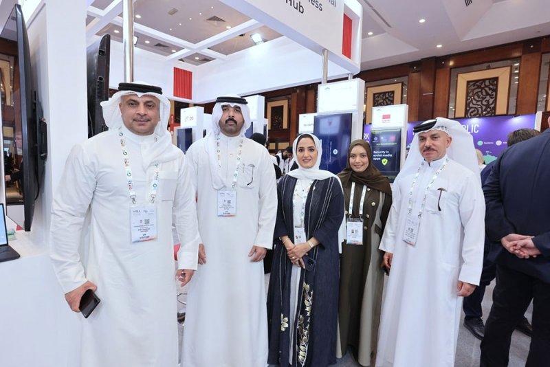 وكيل "الخارجية" للشؤون القنصلية والإدارية يشارك في افتتاح معرض جيتكس العالمي للتقنية 2024 