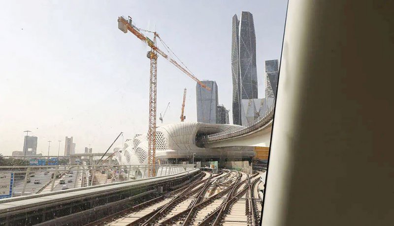 افتتاح “مترو الرياض” بغضون أسابيع قليلة